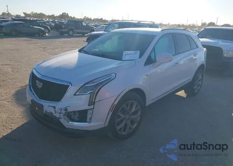 2020 Cadillac Xt5 Awd Sport z USA, uszkodzony, nr VIN 1GYKNGRS4LZ117971